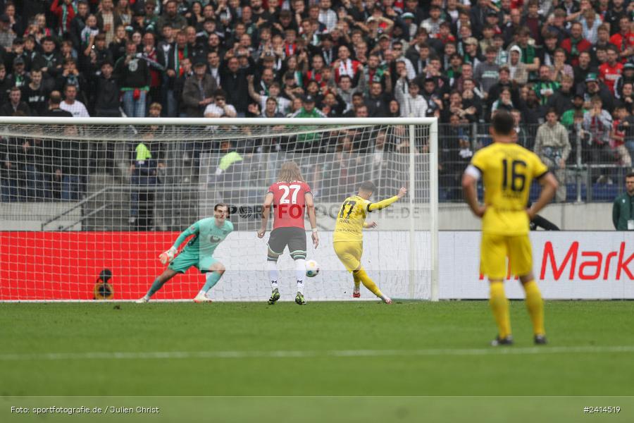 Heinz von Heiden Arena, Hannover, 02.06.2024, sport, action, DFB, Fussball, Regionalliga Nordost, Regionalliga Bayern, Relegation, Relegation zur 3. Liga, FWK, H96, FC Würzburger Kickers, Hannover 96 II - Bild-ID: 2414519