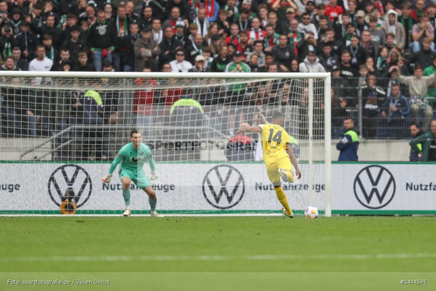 Heinz von Heiden Arena, Hannover, 02.06.2024, sport, action, DFB, Fussball, Regionalliga Nordost, Regionalliga Bayern, Relegation, Relegation zur 3. Liga, FWK, H96, FC Würzburger Kickers, Hannover 96 II - Bild-ID: 2414595