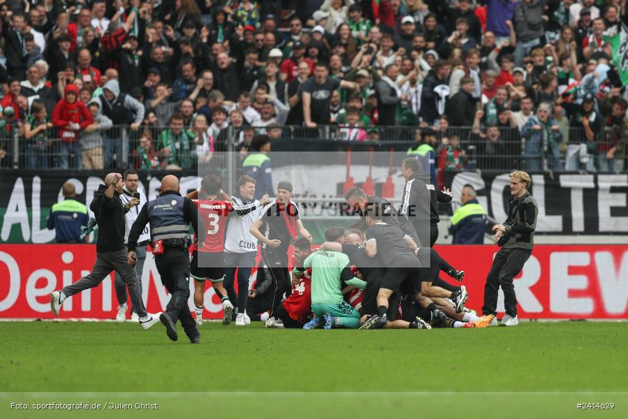 Heinz von Heiden Arena, Hannover, 02.06.2024, sport, action, DFB, Fussball, Regionalliga Nordost, Regionalliga Bayern, Relegation, Relegation zur 3. Liga, FWK, H96, FC Würzburger Kickers, Hannover 96 II - Bild-ID: 2414629 Heinz von Heiden Arena, Hannover, 02.06.2024, sport, action, DFB, Fussball, Regionalliga Nordost, Regionalliga Bayern, Relegation, Relegation zur 3. Liga, FWK, H96, FC Würzburger Kickers, Hannover 96 II - Bild-ID: 2414629