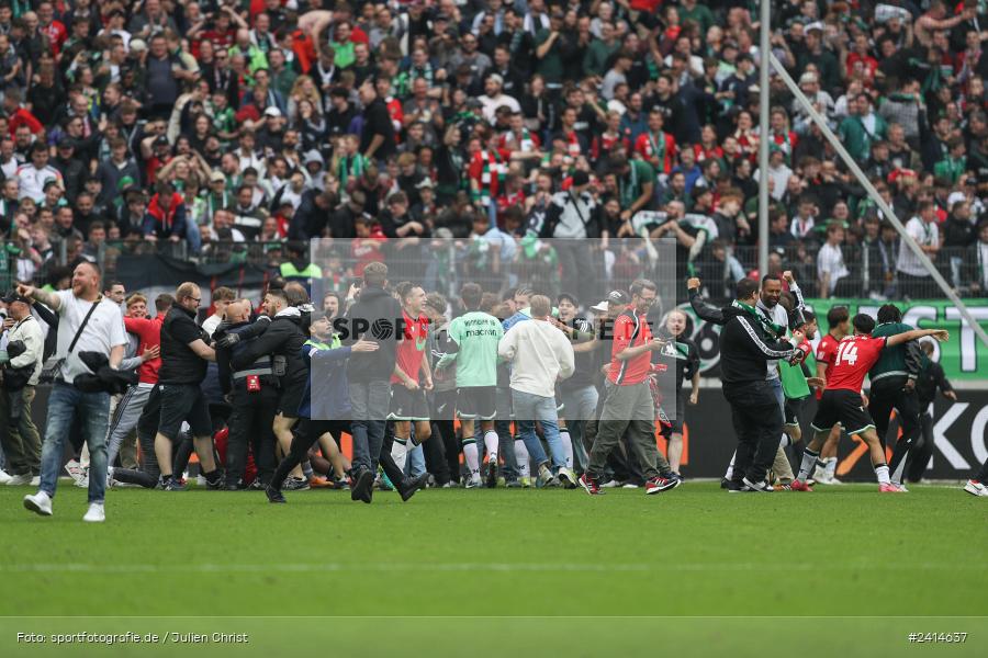 Heinz von Heiden Arena, Hannover, 02.06.2024, sport, action, DFB, Fussball, Regionalliga Nordost, Regionalliga Bayern, Relegation, Relegation zur 3. Liga, FWK, H96, FC Würzburger Kickers, Hannover 96 II - Bild-ID: 2414637