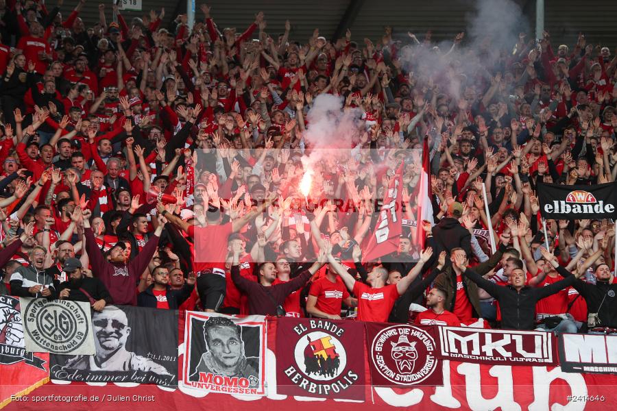 Heinz von Heiden Arena, Hannover, 02.06.2024, sport, action, DFB, Fussball, Regionalliga Nordost, Regionalliga Bayern, Relegation, Relegation zur 3. Liga, FWK, H96, FC Würzburger Kickers, Hannover 96 II - Bild-ID: 2414646 Heinz von Heiden Arena, Hannover, 02.06.2024, sport, action, DFB, Fussball, Regionalliga Nordost, Regionalliga Bayern, Relegation, Relegation zur 3. Liga, FWK, H96, FC Würzburger Kickers, Hannover 96 II - Bild-ID: 2414646