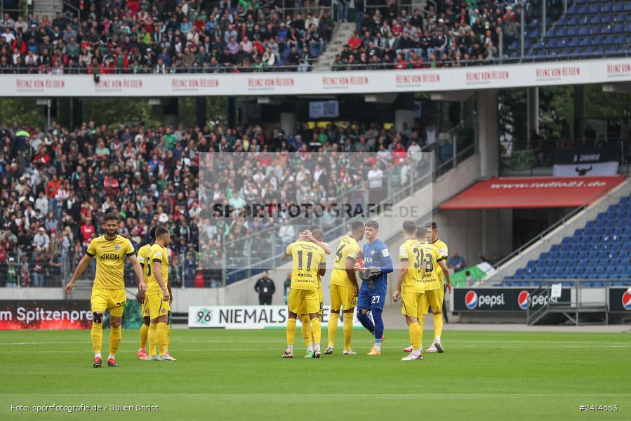 Heinz von Heiden Arena, Hannover, 02.06.2024, sport, action, DFB, Fussball, Regionalliga Nordost, Regionalliga Bayern, Relegation, Relegation zur 3. Liga, FWK, H96, FC Würzburger Kickers, Hannover 96 II - Bild-ID: 2414663 Heinz von Heiden Arena, Hannover, 02.06.2024, sport, action, DFB, Fussball, Regionalliga Nordost, Regionalliga Bayern, Relegation, Relegation zur 3. Liga, FWK, H96, FC Würzburger Kickers, Hannover 96 II - Bild-ID: 2414663