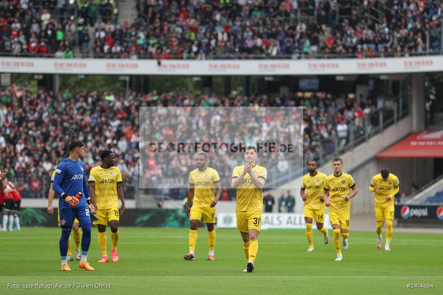 Heinz von Heiden Arena, Hannover, 02.06.2024, sport, action, DFB, Fussball, Regionalliga Nordost, Regionalliga Bayern, Relegation, Relegation zur 3. Liga, FWK, H96, FC Würzburger Kickers, Hannover 96 II - Bild-ID: 2414664