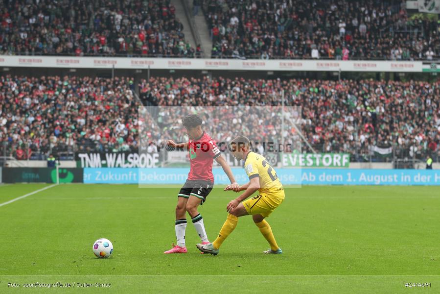 Heinz von Heiden Arena, Hannover, 02.06.2024, sport, action, DFB, Fussball, Regionalliga Nordost, Regionalliga Bayern, Relegation, Relegation zur 3. Liga, FWK, H96, FC Würzburger Kickers, Hannover 96 II - Bild-ID: 2414691 Heinz von Heiden Arena, Hannover, 02.06.2024, sport, action, DFB, Fussball, Regionalliga Nordost, Regionalliga Bayern, Relegation, Relegation zur 3. Liga, FWK, H96, FC Würzburger Kickers, Hannover 96 II - Bild-ID: 2414691