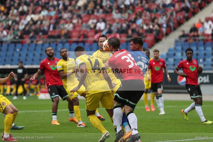 Heinz von Heiden Arena, Hannover, 02.06.2024, sport, action, DFB, Fussball, Regionalliga Nordost, Regionalliga Bayern, Relegation, Relegation zur 3. Liga, FWK, H96, FC Würzburger Kickers, Hannover 96 II - Bild-ID: 2414693