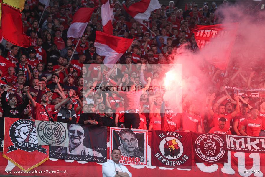 Heinz von Heiden Arena, Hannover, 02.06.2024, sport, action, DFB, Fussball, Regionalliga Nordost, Regionalliga Bayern, Relegation, Relegation zur 3. Liga, FWK, H96, FC Würzburger Kickers, Hannover 96 II - Bild-ID: 2414728