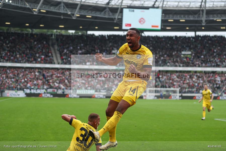Heinz von Heiden Arena, Hannover, 02.06.2024, sport, action, DFB, Fussball, Regionalliga Nordost, Regionalliga Bayern, Relegation, Relegation zur 3. Liga, FWK, H96, FC Würzburger Kickers, Hannover 96 II - Bild-ID: 2414765 Heinz von Heiden Arena, Hannover, 02.06.2024, sport, action, DFB, Fussball, Regionalliga Nordost, Regionalliga Bayern, Relegation, Relegation zur 3. Liga, FWK, H96, FC Würzburger Kickers, Hannover 96 II - Bild-ID: 2414765