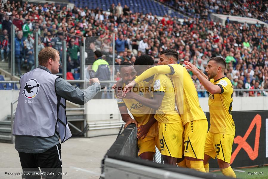 Heinz von Heiden Arena, Hannover, 02.06.2024, sport, action, DFB, Fussball, Regionalliga Nordost, Regionalliga Bayern, Relegation, Relegation zur 3. Liga, FWK, H96, FC Würzburger Kickers, Hannover 96 II - Bild-ID: 2414775