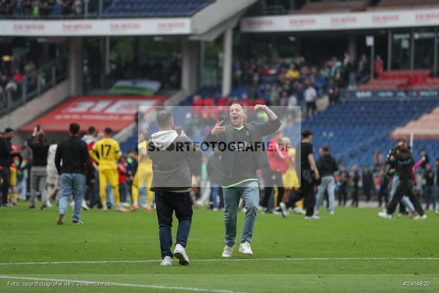 Heinz von Heiden Arena, Hannover, 02.06.2024, sport, action, DFB, Fussball, Regionalliga Nordost, Regionalliga Bayern, Relegation, Relegation zur 3. Liga, FWK, H96, FC Würzburger Kickers, Hannover 96 II - Bild-ID: 2414820