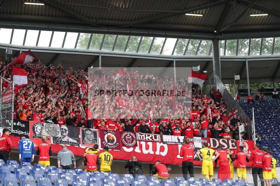 Heinz von Heiden Arena, Hannover, 02.06.2024, sport, action, DFB, Fussball, Regionalliga Nordost, Regionalliga Bayern, Relegation, Relegation zur 3. Liga, FWK, H96, FC Würzburger Kickers, Hannover 96 II - Bild-ID: 2414877 Heinz von Heiden Arena, Hannover, 02.06.2024, sport, action, DFB, Fussball, Regionalliga Nordost, Regionalliga Bayern, Relegation, Relegation zur 3. Liga, FWK, H96, FC Würzburger Kickers, Hannover 96 II - Bild-ID: 2414877
