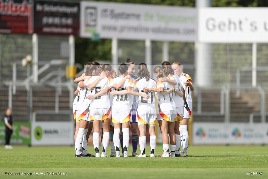 Stadion am Schönbusch, Aschaffenburg, 08.06.2024, sport, action, DFB, Fussball, Juniorinnen, Womens U16, Länderspiel, GER, USA, Deutschland - Bild-ID: 2414887