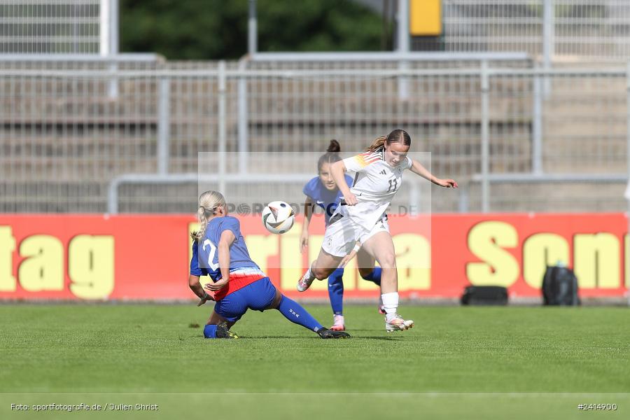 Stadion am Schönbusch, Aschaffenburg, 08.06.2024, sport, action, DFB, Fussball, Juniorinnen, Womens U16, Länderspiel, GER, USA, Deutschland - Bild-ID: 2414900