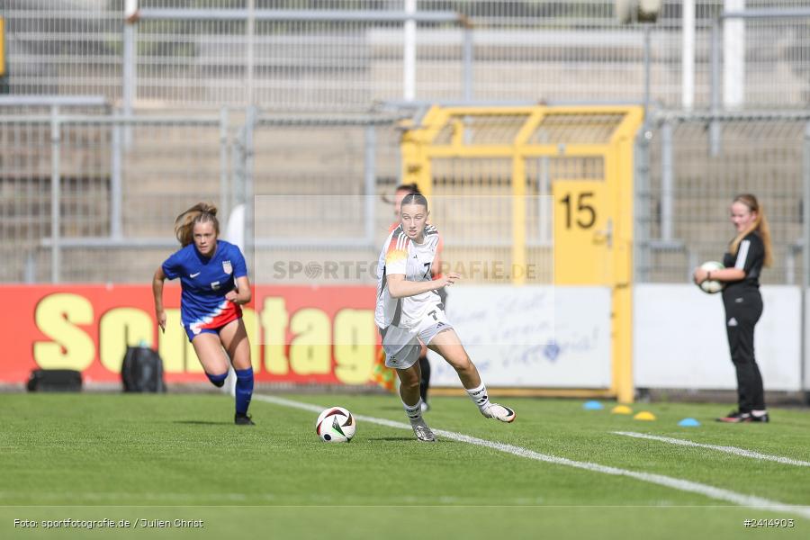 Stadion am Schönbusch, Aschaffenburg, 08.06.2024, sport, action, DFB, Fussball, Juniorinnen, Womens U16, Länderspiel, GER, USA, Deutschland - Bild-ID: 2414903