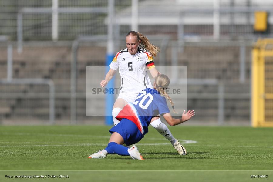 Stadion am Schönbusch, Aschaffenburg, 08.06.2024, sport, action, DFB, Fussball, Juniorinnen, Womens U16, Länderspiel, GER, USA, Deutschland - Bild-ID: 2414945 Stadion am Schönbusch, Aschaffenburg, 08.06.2024, sport, action, DFB, Fussball, Juniorinnen, Womens U16, Länderspiel, GER, USA, Deutschland - Bild-ID: 2414945