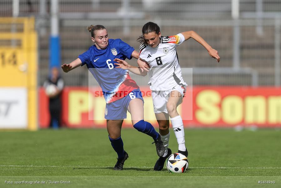 Stadion am Schönbusch, Aschaffenburg, 08.06.2024, sport, action, DFB, Fussball, Juniorinnen, Womens U16, Länderspiel, GER, USA, Deutschland - Bild-ID: 2414960