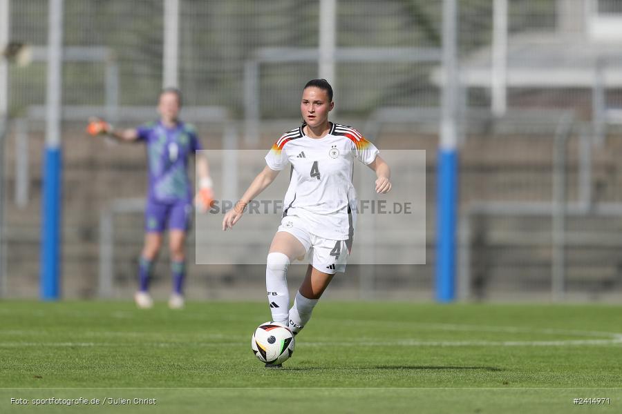 Stadion am Schönbusch, Aschaffenburg, 08.06.2024, sport, action, DFB, Fussball, Juniorinnen, Womens U16, Länderspiel, GER, USA, Deutschland - Bild-ID: 2414971 Stadion am Schönbusch, Aschaffenburg, 08.06.2024, sport, action, DFB, Fussball, Juniorinnen, Womens U16, Länderspiel, GER, USA, Deutschland - Bild-ID: 2414971