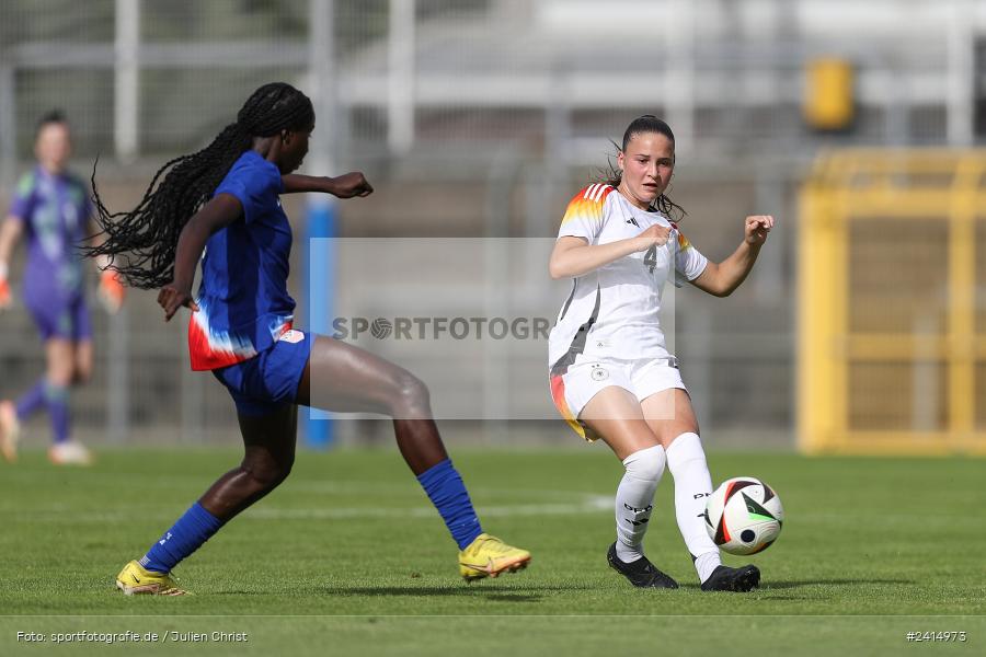 Stadion am Schönbusch, Aschaffenburg, 08.06.2024, sport, action, DFB, Fussball, Juniorinnen, Womens U16, Länderspiel, GER, USA, Deutschland - Bild-ID: 2414973