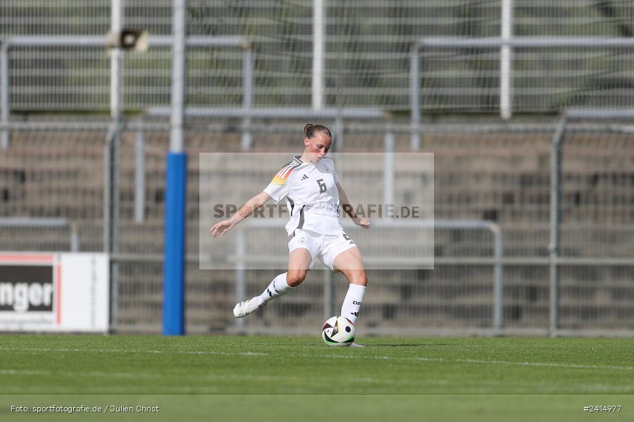 Stadion am Schönbusch, Aschaffenburg, 08.06.2024, sport, action, DFB, Fussball, Juniorinnen, Womens U16, Länderspiel, GER, USA, Deutschland - Bild-ID: 2414977 Stadion am Schönbusch, Aschaffenburg, 08.06.2024, sport, action, DFB, Fussball, Juniorinnen, Womens U16, Länderspiel, GER, USA, Deutschland - Bild-ID: 2414977