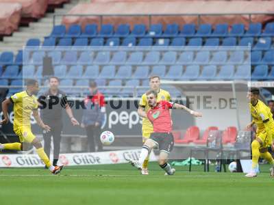 Fotos von Hannover 96 II - FC Würzburger Kickers auf sportfotografie.de