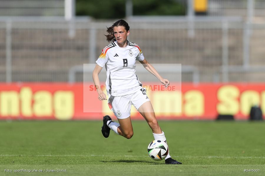 Stadion am Schönbusch, Aschaffenburg, 08.06.2024, sport, action, DFB, Fussball, Juniorinnen, Womens U16, Länderspiel, GER, USA, Deutschland - Bild-ID: 2415001