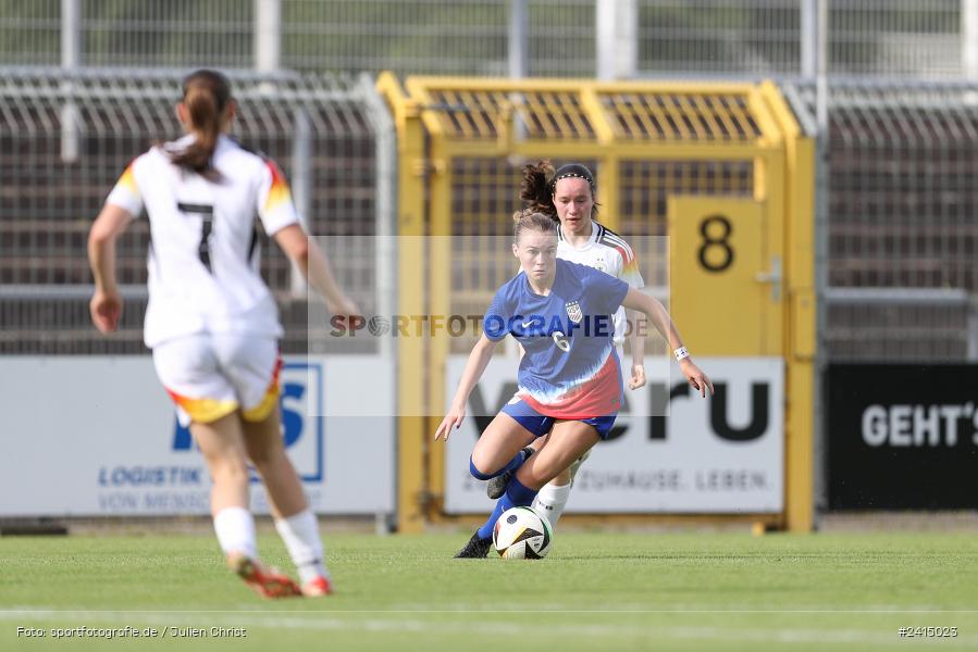 Stadion am Schönbusch, Aschaffenburg, 08.06.2024, sport, action, DFB, Fussball, Juniorinnen, Womens U16, Länderspiel, GER, USA, Deutschland - Bild-ID: 2415023