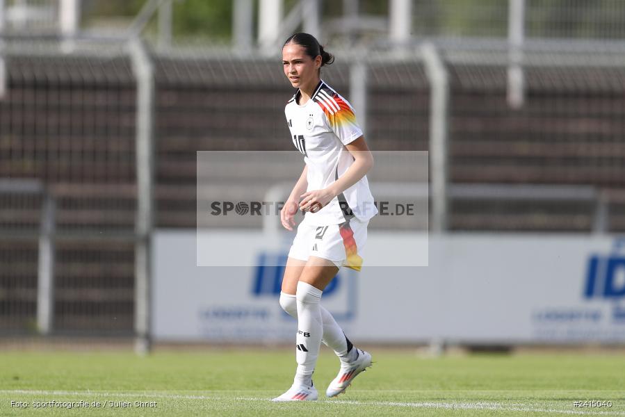 Stadion am Schönbusch, Aschaffenburg, 08.06.2024, sport, action, DFB, Fussball, Juniorinnen, Womens U16, Länderspiel, GER, USA, Deutschland - Bild-ID: 2415040