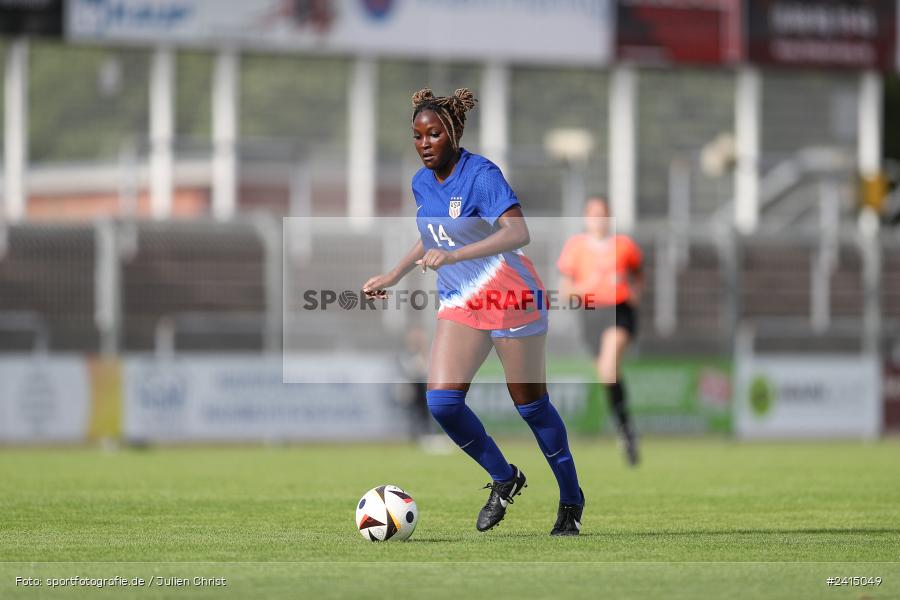 Stadion am Schönbusch, Aschaffenburg, 08.06.2024, sport, action, DFB, Fussball, Juniorinnen, Womens U16, Länderspiel, GER, USA, Deutschland - Bild-ID: 2415049 Stadion am Schönbusch, Aschaffenburg, 08.06.2024, sport, action, DFB, Fussball, Juniorinnen, Womens U16, Länderspiel, GER, USA, Deutschland - Bild-ID: 2415049