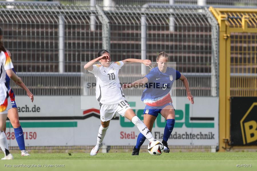 Stadion am Schönbusch, Aschaffenburg, 08.06.2024, sport, action, DFB, Fussball, Juniorinnen, Womens U16, Länderspiel, GER, USA, Deutschland - Bild-ID: 2415073 Stadion am Schönbusch, Aschaffenburg, 08.06.2024, sport, action, DFB, Fussball, Juniorinnen, Womens U16, Länderspiel, GER, USA, Deutschland - Bild-ID: 2415073
