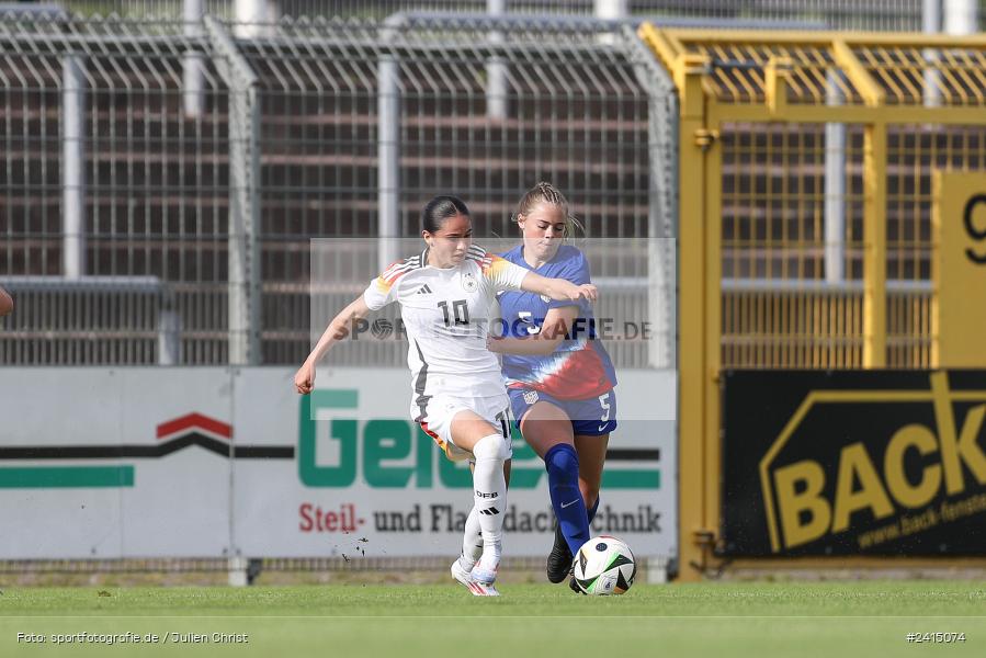 Stadion am Schönbusch, Aschaffenburg, 08.06.2024, sport, action, DFB, Fussball, Juniorinnen, Womens U16, Länderspiel, GER, USA, Deutschland - Bild-ID: 2415074 Stadion am Schönbusch, Aschaffenburg, 08.06.2024, sport, action, DFB, Fussball, Juniorinnen, Womens U16, Länderspiel, GER, USA, Deutschland - Bild-ID: 2415074