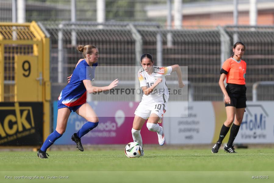 Stadion am Schönbusch, Aschaffenburg, 08.06.2024, sport, action, DFB, Fussball, Juniorinnen, Womens U16, Länderspiel, GER, USA, Deutschland - Bild-ID: 2415075 Stadion am Schönbusch, Aschaffenburg, 08.06.2024, sport, action, DFB, Fussball, Juniorinnen, Womens U16, Länderspiel, GER, USA, Deutschland - Bild-ID: 2415075