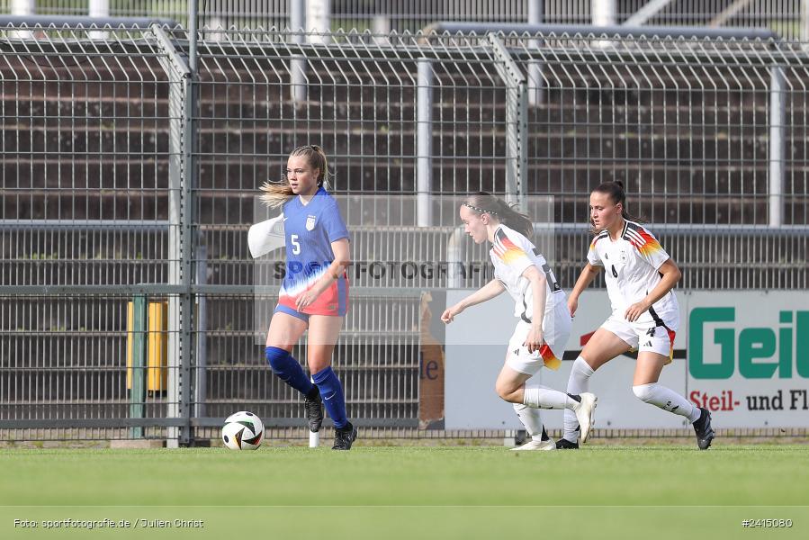 Stadion am Schönbusch, Aschaffenburg, 08.06.2024, sport, action, DFB, Fussball, Juniorinnen, Womens U16, Länderspiel, GER, USA, Deutschland - Bild-ID: 2415080 Stadion am Schönbusch, Aschaffenburg, 08.06.2024, sport, action, DFB, Fussball, Juniorinnen, Womens U16, Länderspiel, GER, USA, Deutschland - Bild-ID: 2415080