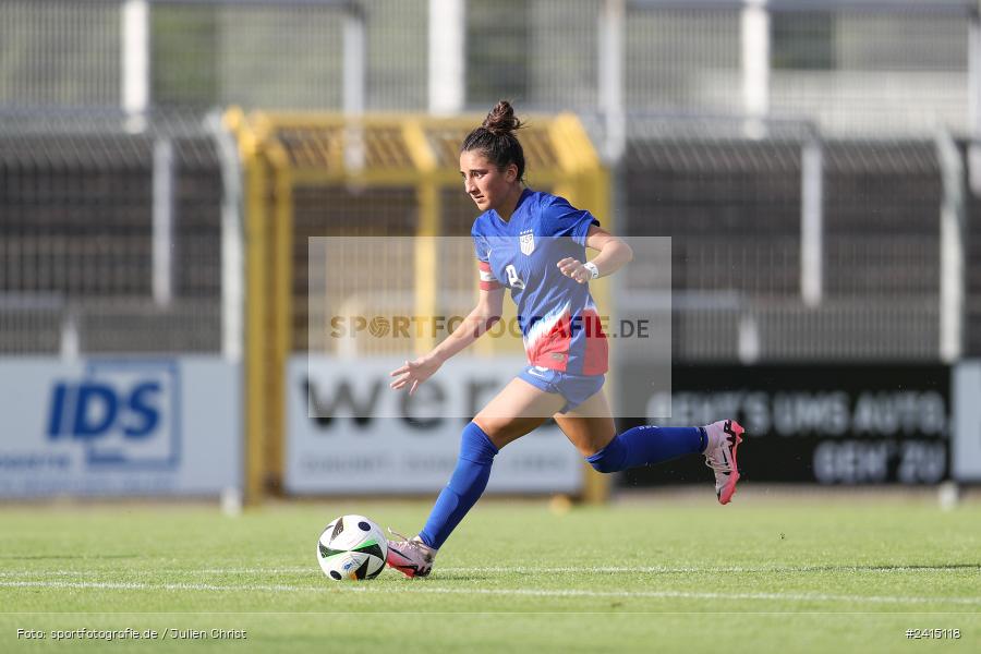 Stadion am Schönbusch, Aschaffenburg, 08.06.2024, sport, action, DFB, Fussball, Juniorinnen, Womens U16, Länderspiel, GER, USA, Deutschland - Bild-ID: 2415118