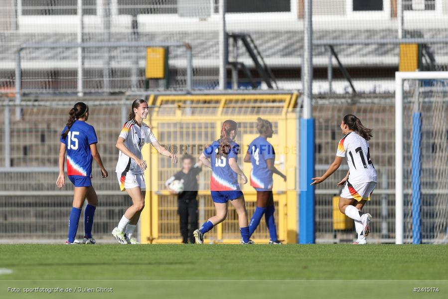 Stadion am Schönbusch, Aschaffenburg, 08.06.2024, sport, action, DFB, Fussball, Juniorinnen, Womens U16, Länderspiel, GER, USA, Deutschland - Bild-ID: 2415174