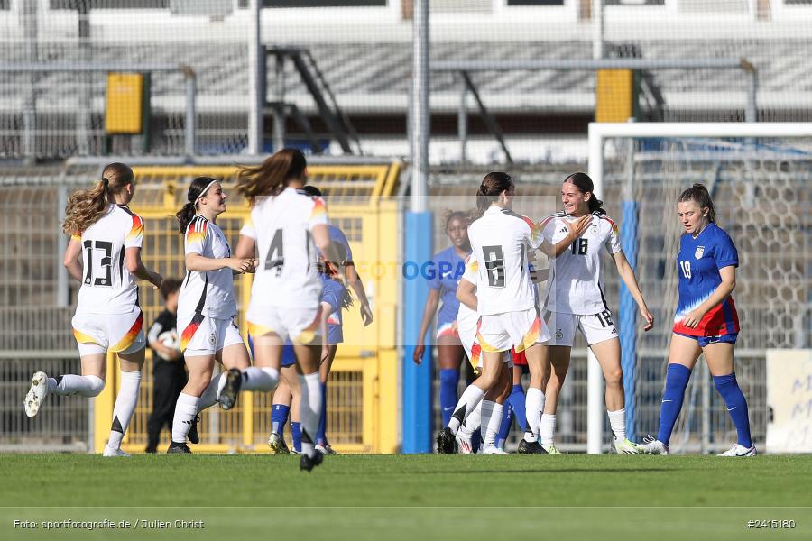 Stadion am Schönbusch, Aschaffenburg, 08.06.2024, sport, action, DFB, Fussball, Juniorinnen, Womens U16, Länderspiel, GER, USA, Deutschland - Bild-ID: 2415180