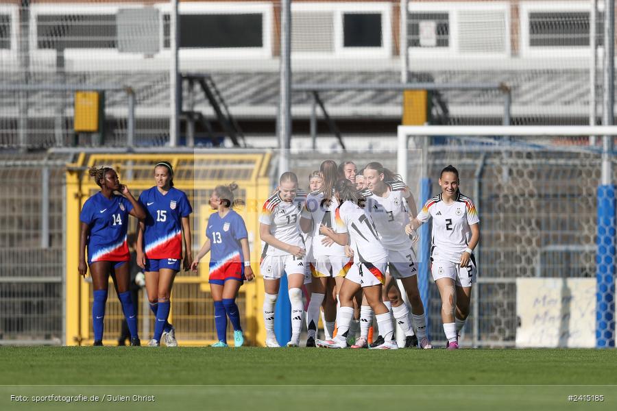 Stadion am Schönbusch, Aschaffenburg, 08.06.2024, sport, action, DFB, Fussball, Juniorinnen, Womens U16, Länderspiel, GER, USA, Deutschland - Bild-ID: 2415185