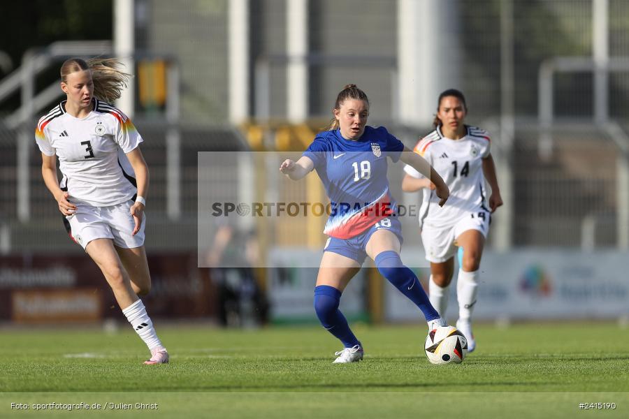 Stadion am Schönbusch, Aschaffenburg, 08.06.2024, sport, action, DFB, Fussball, Juniorinnen, Womens U16, Länderspiel, GER, USA, Deutschland - Bild-ID: 2415190
