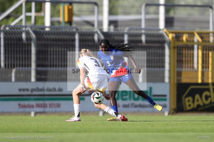 Stadion am Schönbusch, Aschaffenburg, 08.06.2024, sport, action, DFB, Fussball, Juniorinnen, Womens U16, Länderspiel, GER, USA, Deutschland - Bild-ID: 2415196