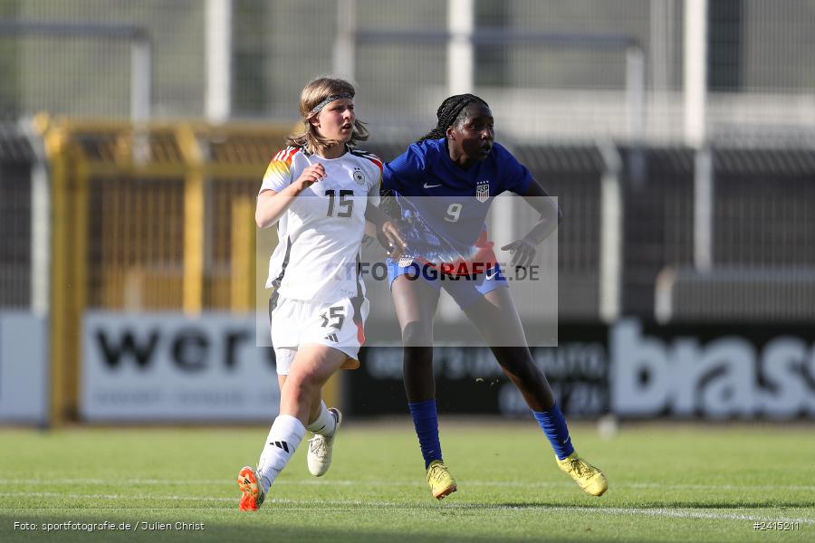 Stadion am Schönbusch, Aschaffenburg, 08.06.2024, sport, action, DFB, Fussball, Juniorinnen, Womens U16, Länderspiel, GER, USA, Deutschland - Bild-ID: 2415211