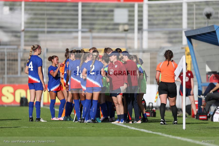 Stadion am Schönbusch, Aschaffenburg, 08.06.2024, sport, action, DFB, Fussball, Juniorinnen, Womens U16, Länderspiel, GER, USA, Deutschland - Bild-ID: 2415212