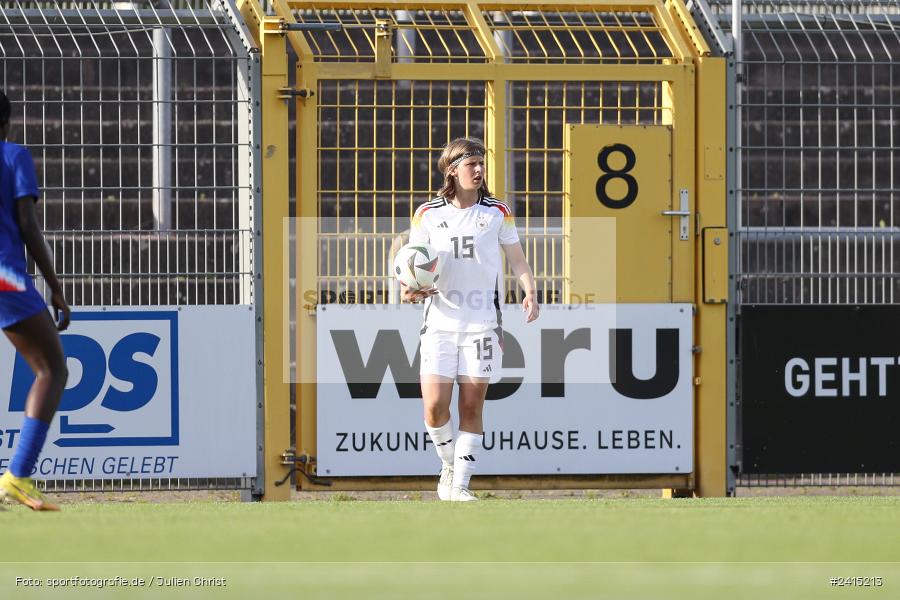 Stadion am Schönbusch, Aschaffenburg, 08.06.2024, sport, action, DFB, Fussball, Juniorinnen, Womens U16, Länderspiel, GER, USA, Deutschland - Bild-ID: 2415213