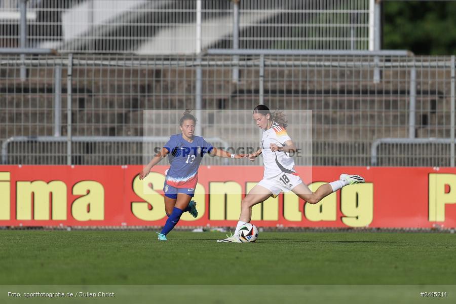 Stadion am Schönbusch, Aschaffenburg, 08.06.2024, sport, action, DFB, Fussball, Juniorinnen, Womens U16, Länderspiel, GER, USA, Deutschland - Bild-ID: 2415214