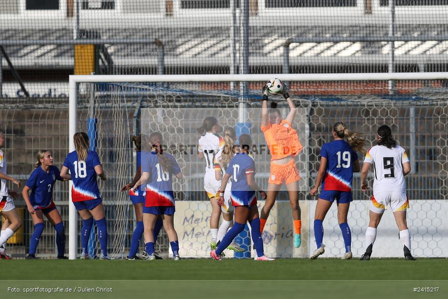 Stadion am Schönbusch, Aschaffenburg, 08.06.2024, sport, action, DFB, Fussball, Juniorinnen, Womens U16, Länderspiel, GER, USA, Deutschland - Bild-ID: 2415217