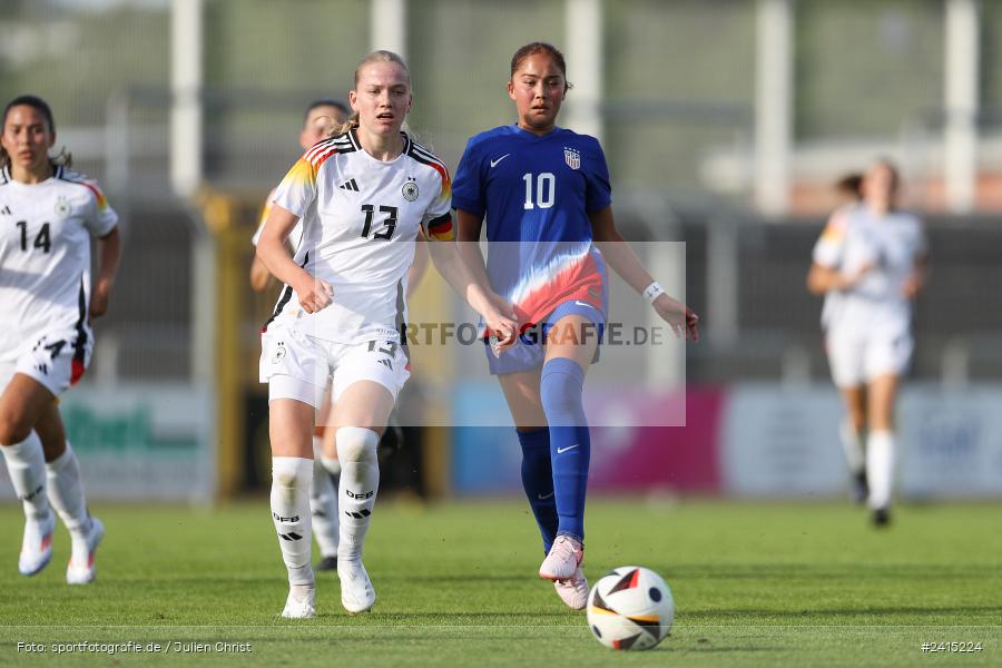 Stadion am Schönbusch, Aschaffenburg, 08.06.2024, sport, action, DFB, Fussball, Juniorinnen, Womens U16, Länderspiel, GER, USA, Deutschland - Bild-ID: 2415224