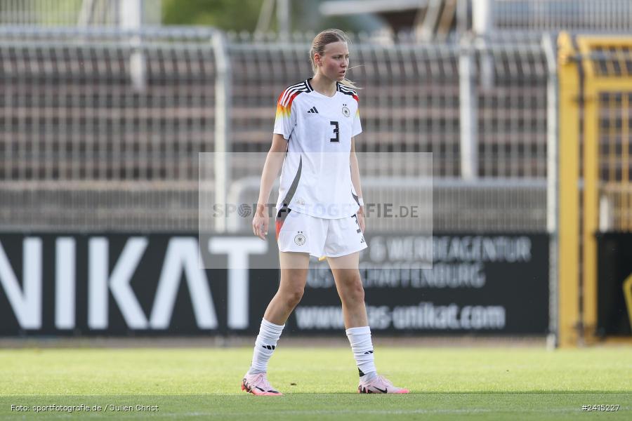 Stadion am Schönbusch, Aschaffenburg, 08.06.2024, sport, action, DFB, Fussball, Juniorinnen, Womens U16, Länderspiel, GER, USA, Deutschland - Bild-ID: 2415227