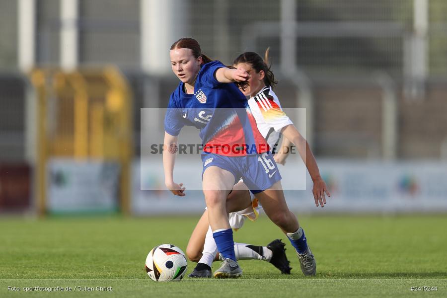 Stadion am Schönbusch, Aschaffenburg, 08.06.2024, sport, action, DFB, Fussball, Juniorinnen, Womens U16, Länderspiel, GER, USA, Deutschland - Bild-ID: 2415244