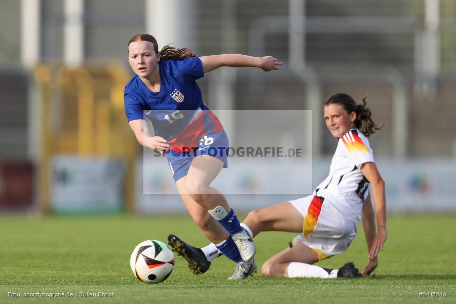 Stadion am Schönbusch, Aschaffenburg, 08.06.2024, sport, action, DFB, Fussball, Juniorinnen, Womens U16, Länderspiel, GER, USA, Deutschland - Bild-ID: 2415246 Stadion am Schönbusch, Aschaffenburg, 08.06.2024, sport, action, DFB, Fussball, Juniorinnen, Womens U16, Länderspiel, GER, USA, Deutschland - Bild-ID: 2415246