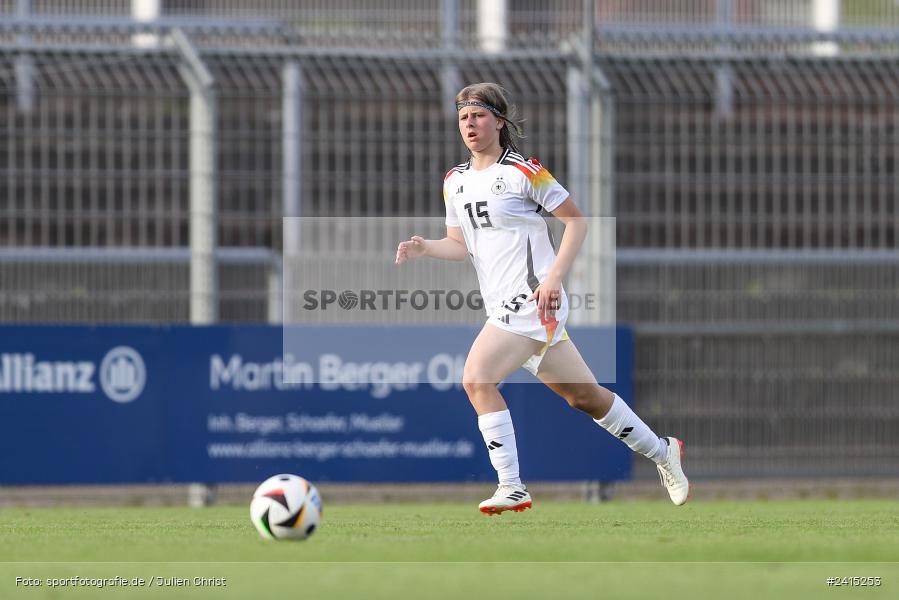 Stadion am Schönbusch, Aschaffenburg, 08.06.2024, sport, action, DFB, Fussball, Juniorinnen, Womens U16, Länderspiel, GER, USA, Deutschland - Bild-ID: 2415253