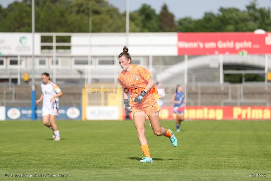 Stadion am Schönbusch, Aschaffenburg, 09.06.2024, sport, action, DFB, Fussball, Juniorinnen, Womens U16, Länderspiel, GER, USA, Deutschland - Bild-ID: 2415292