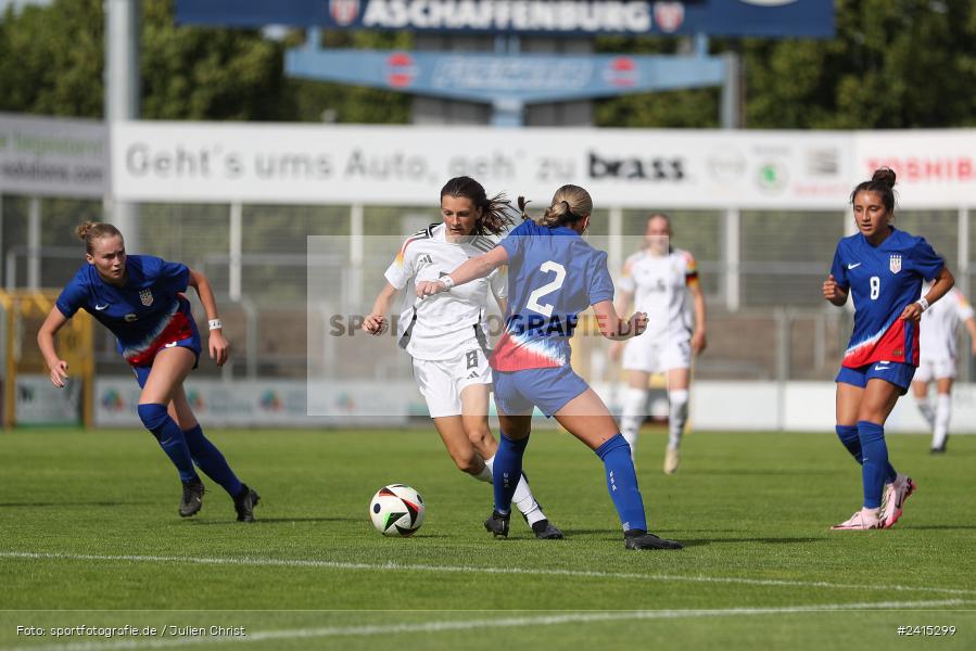 Stadion am Schönbusch, Aschaffenburg, 09.06.2024, sport, action, DFB, Fussball, Juniorinnen, Womens U16, Länderspiel, GER, USA, Deutschland - Bild-ID: 2415299