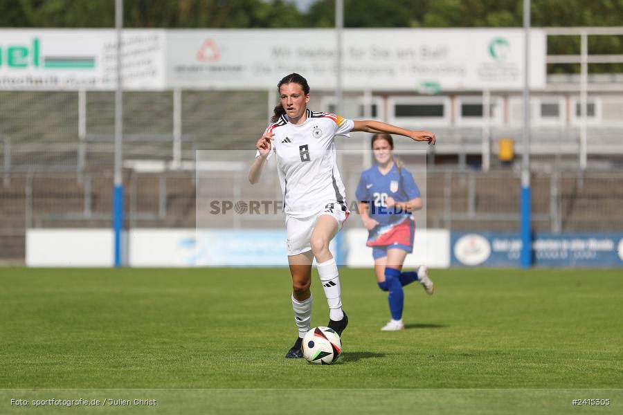 Stadion am Schönbusch, Aschaffenburg, 09.06.2024, sport, action, DFB, Fussball, Juniorinnen, Womens U16, Länderspiel, GER, USA, Deutschland - Bild-ID: 2415305